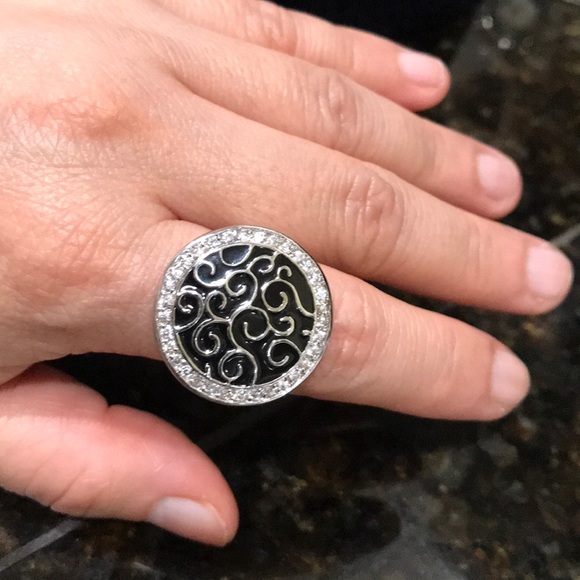 Jewels by Park Lane ring size 8 - Picture 2 of 5